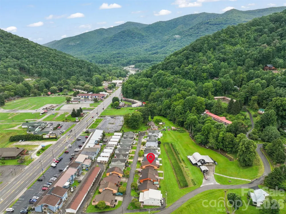 94 Market Street Maggie Valley, NC 28751
