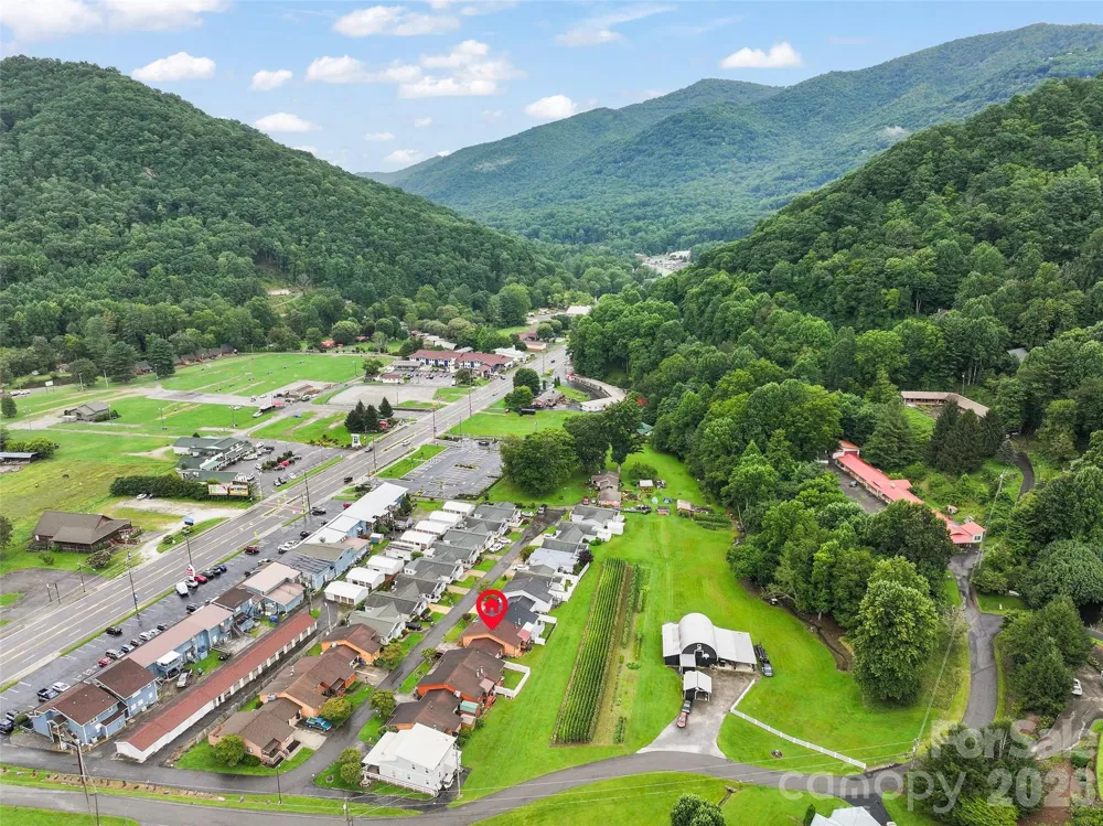 94 Market Street Maggie Valley, NC 28751