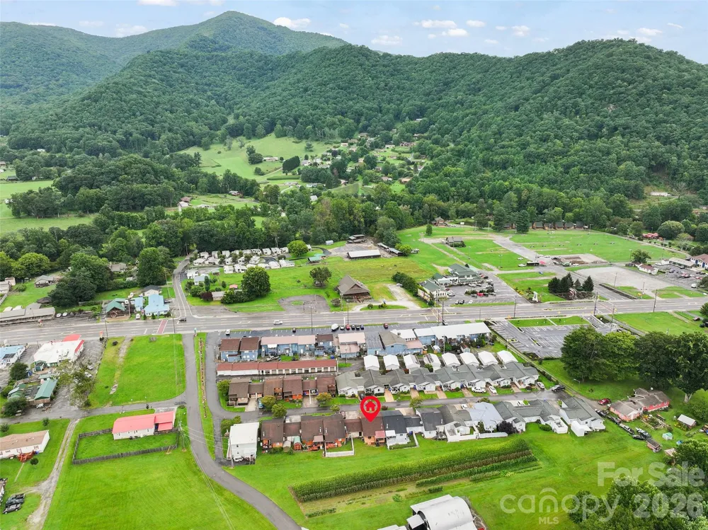 94 Market Street Maggie Valley, NC 28751