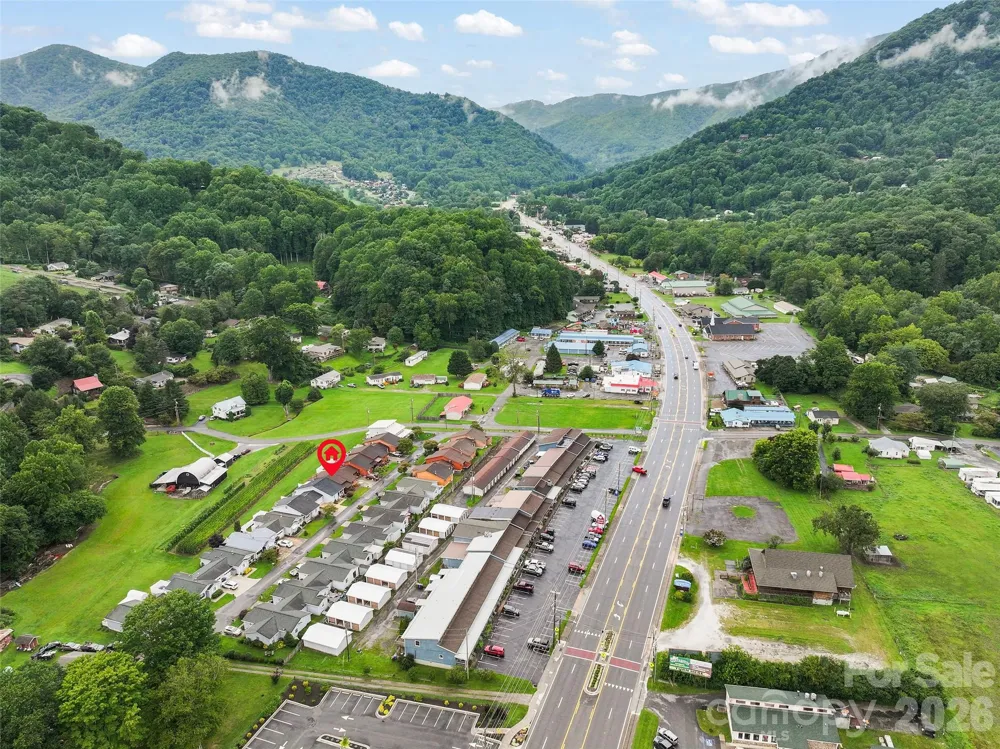 94 Market Street Maggie Valley, NC 28751