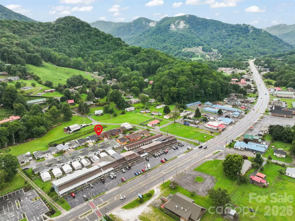 94 Market Street Maggie Valley, NC 28751
