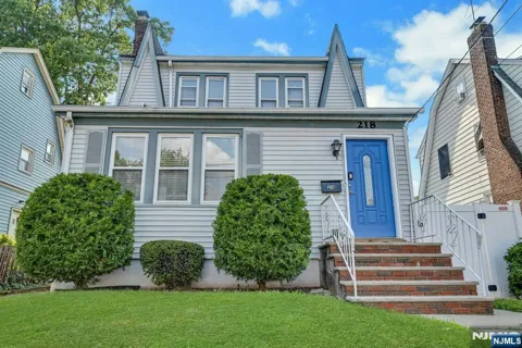 218 Elder Avenue