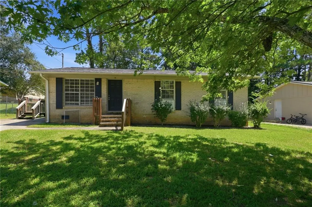 18 Westgate Park Drive Newnan, GA 30263