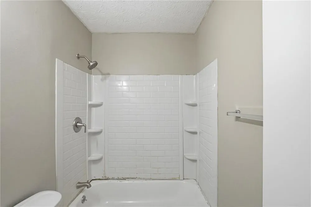 18 Westgate Park Drive Newnan, GA 30263