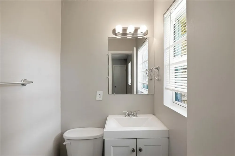 18 Westgate Park Drive Newnan, GA 30263