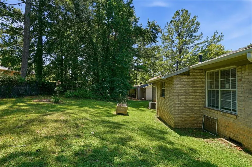 18 Westgate Park Drive Newnan, GA 30263