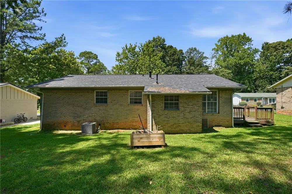 18 Westgate Park Drive Newnan, GA 30263