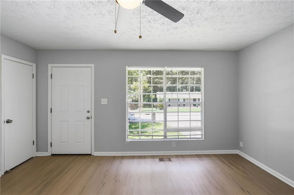 18 Westgate Park Drive Newnan, GA 30263