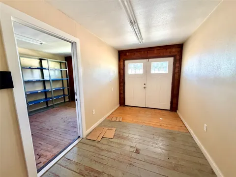802 W Third