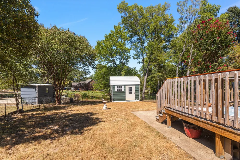 120 Memorial Drive Gun Barrel City, TX 75156
