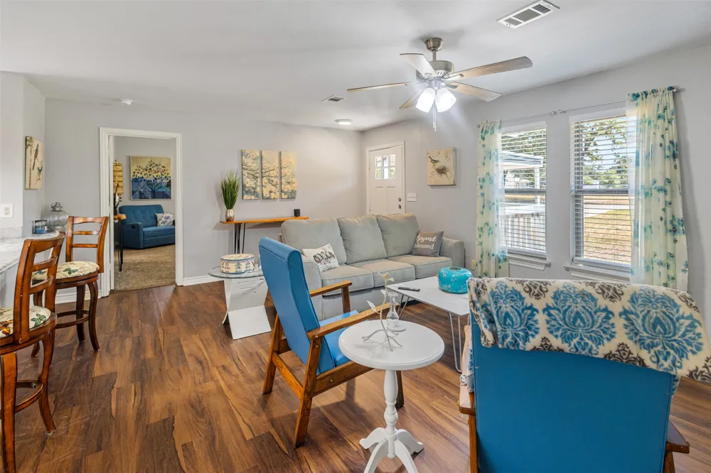120 Memorial Drive Gun Barrel City, TX 75156