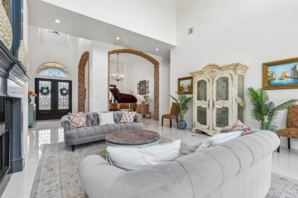 1270 Sunset Pointe Cross Roads, TX 76227