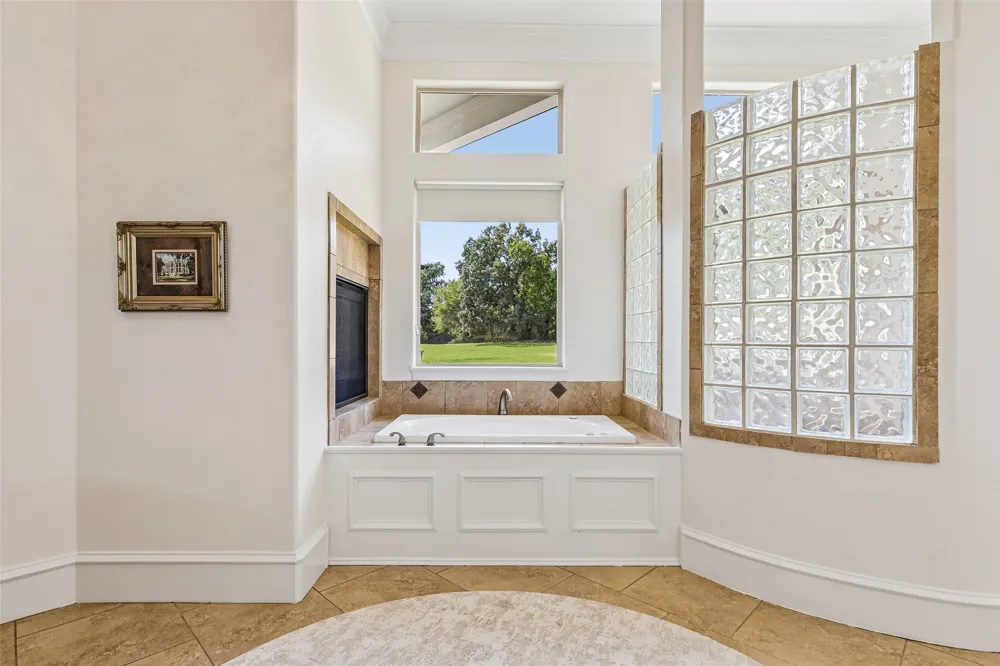 1270 Sunset Pointe Cross Roads, TX 76227