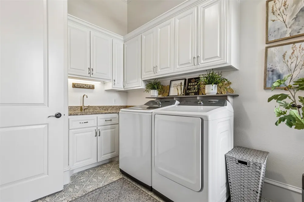 1270 Sunset Pointe Cross Roads, TX 76227