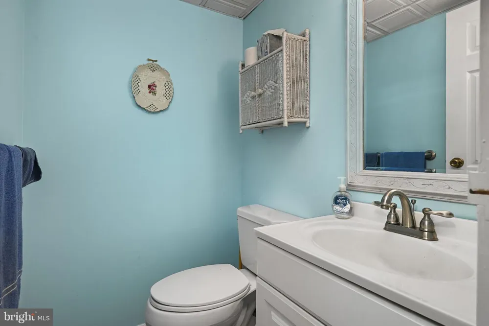 280 BRIDGEWATER ROAD Brookhaven, PA 19015
