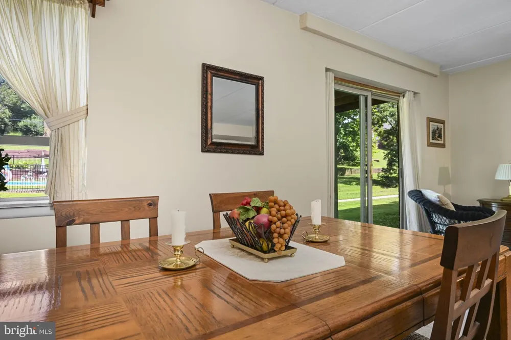 280 BRIDGEWATER ROAD Brookhaven, PA 19015