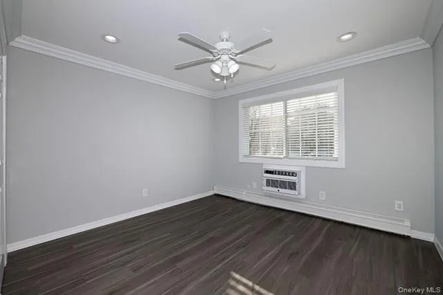 106 Cassa Loop #106 Holtsville, NY 11742