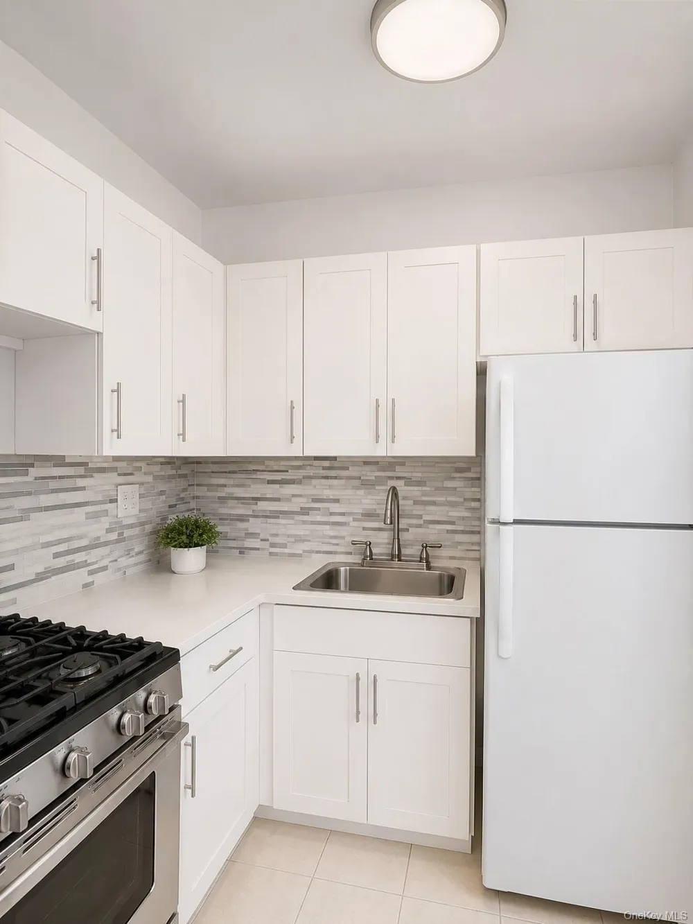 333 E 46th Street #10E New York (Manhattan), NY 10017