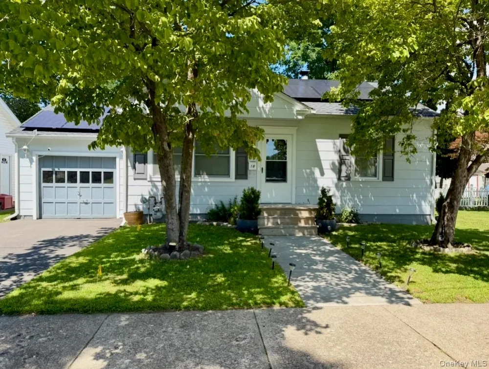 18 Gariss Street Port Jervis, NY 12771