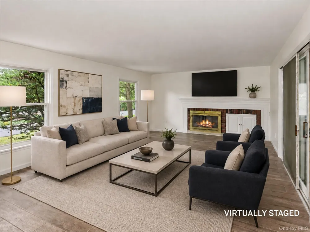 4 Woodward Terrace Central Valley, NY 10917