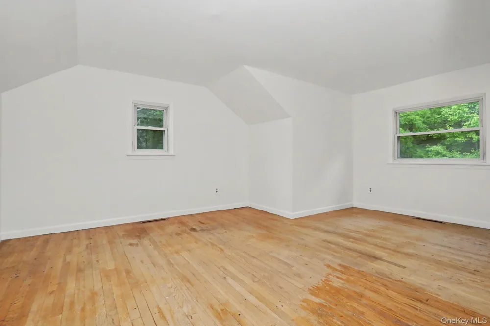 4 Woodward Terrace Central Valley, NY 10917