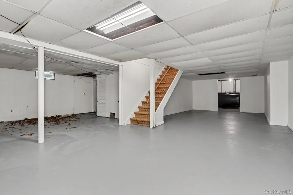 4 Woodward Terrace Central Valley, NY 10917