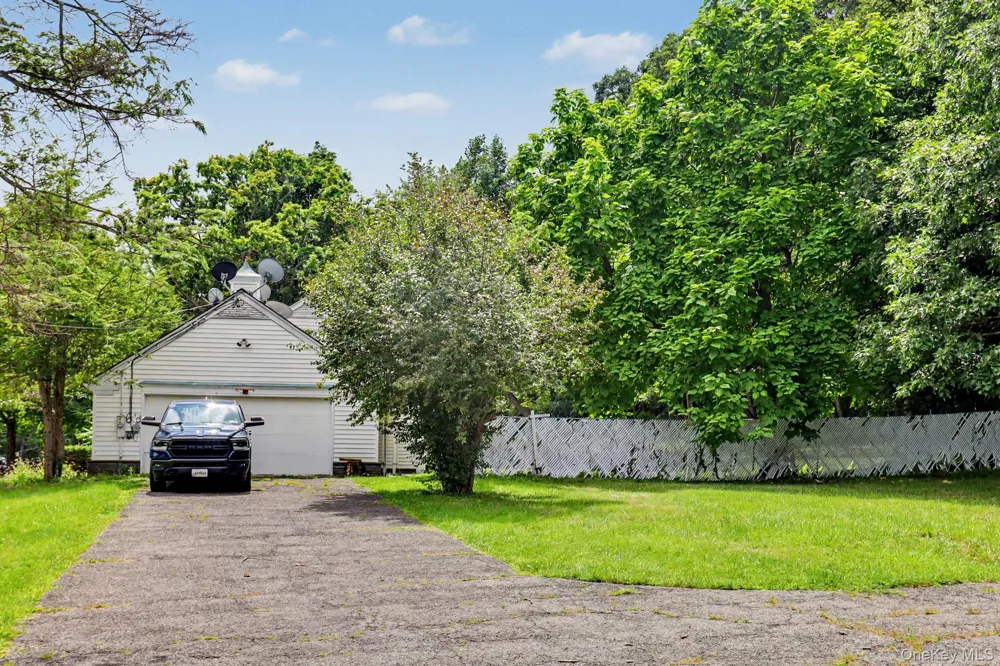 4 Woodward Terrace Central Valley, NY 10917