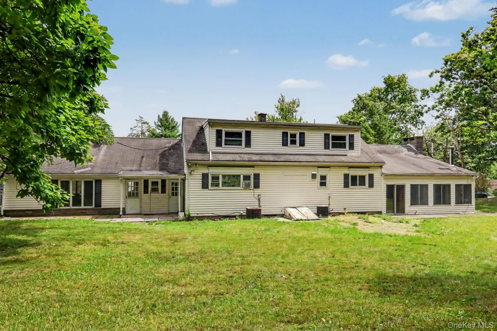 4 Woodward Terrace Central Valley, NY 10917