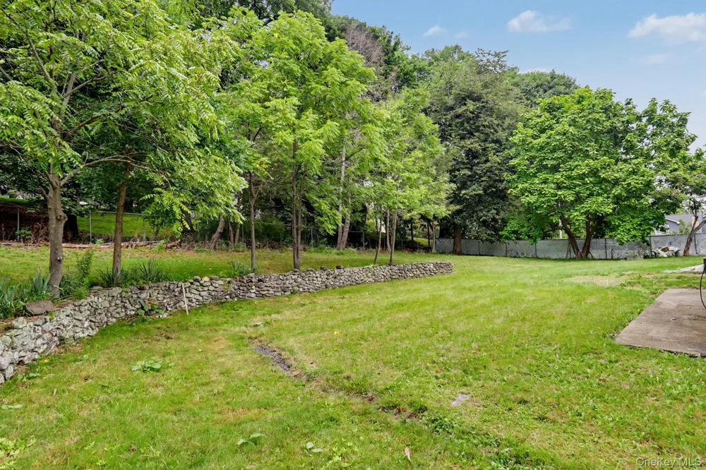 4 Woodward Terrace Central Valley, NY 10917
