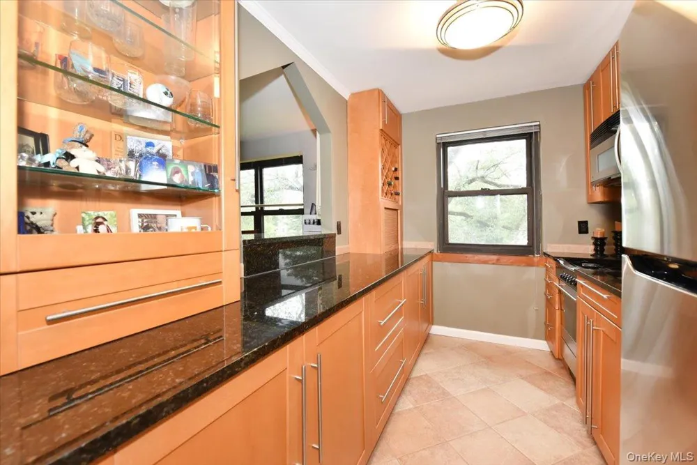 1 TERRACE CIRCLE #3-F Great Neck, NY 11021