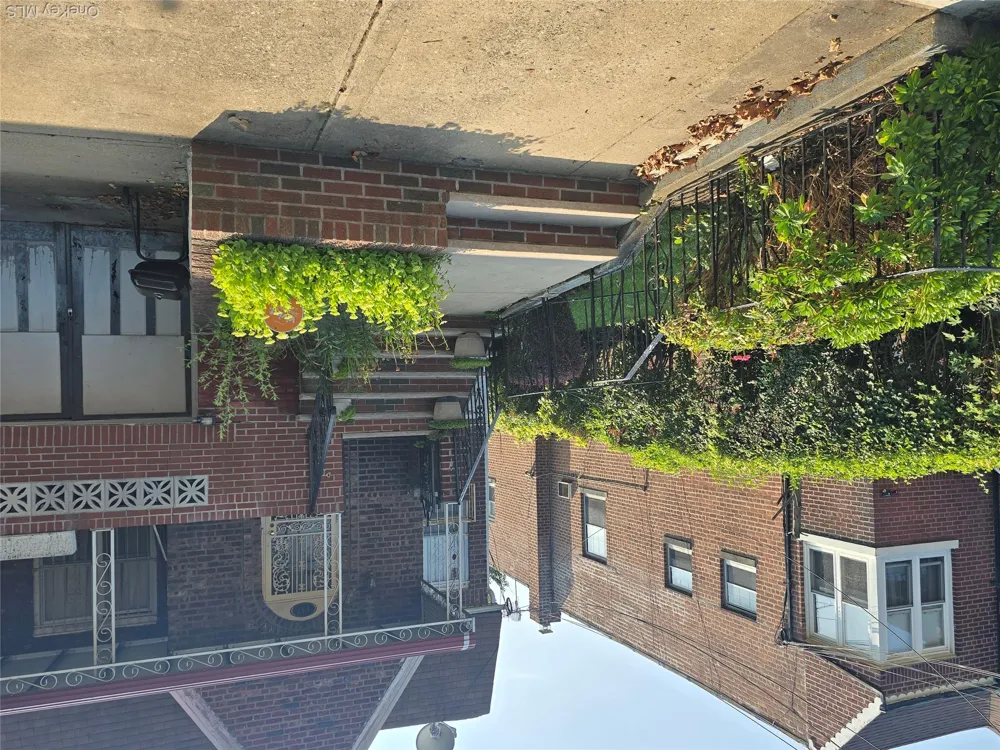 142 East 88 Street Brooklyn, NY 11236