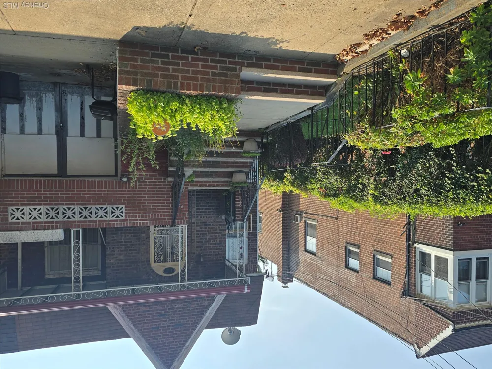 142 East 88 Street Brooklyn, NY 11236