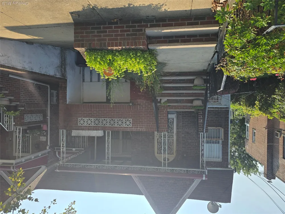 142 East 88 Street Brooklyn, NY 11236