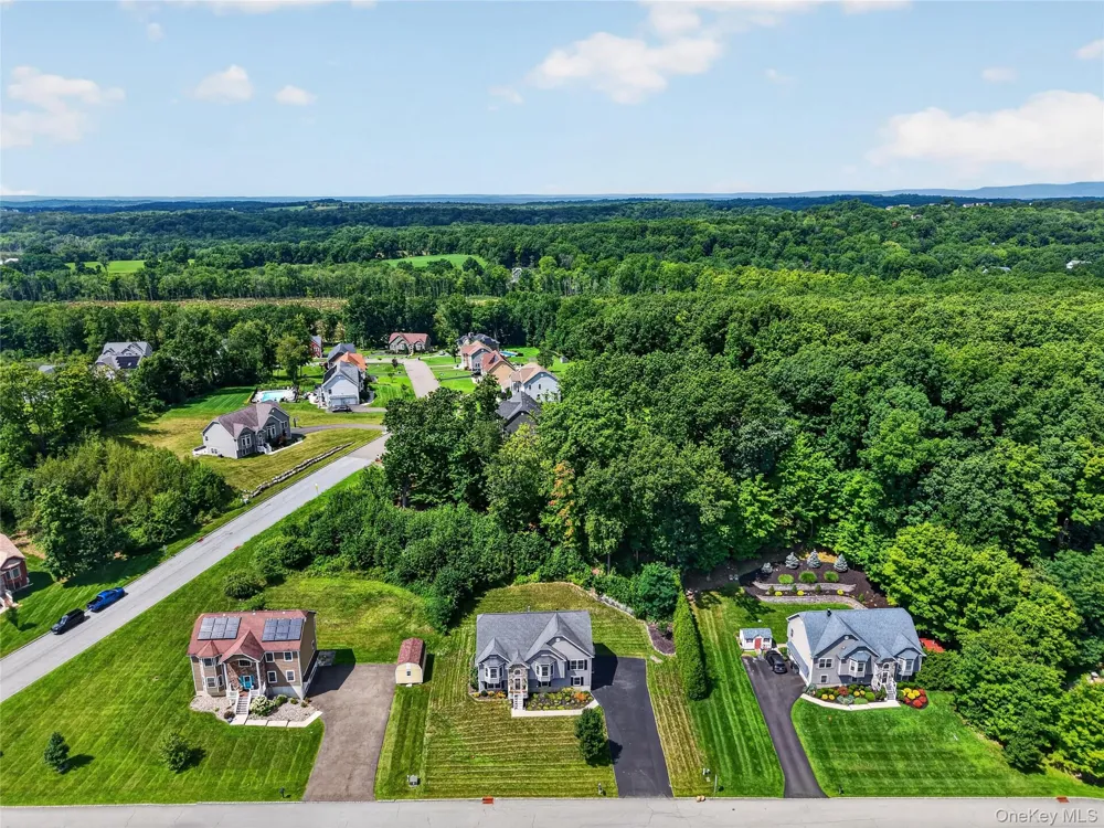 22 Ashley Court Salisbury Mills, NY 12577