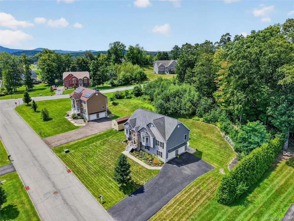22 Ashley Court Salisbury Mills, NY 12577