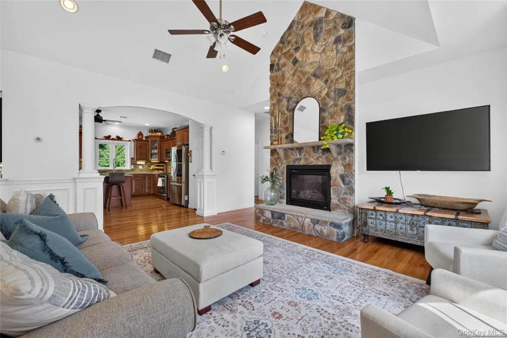 22 Ashley Court Salisbury Mills, NY 12577