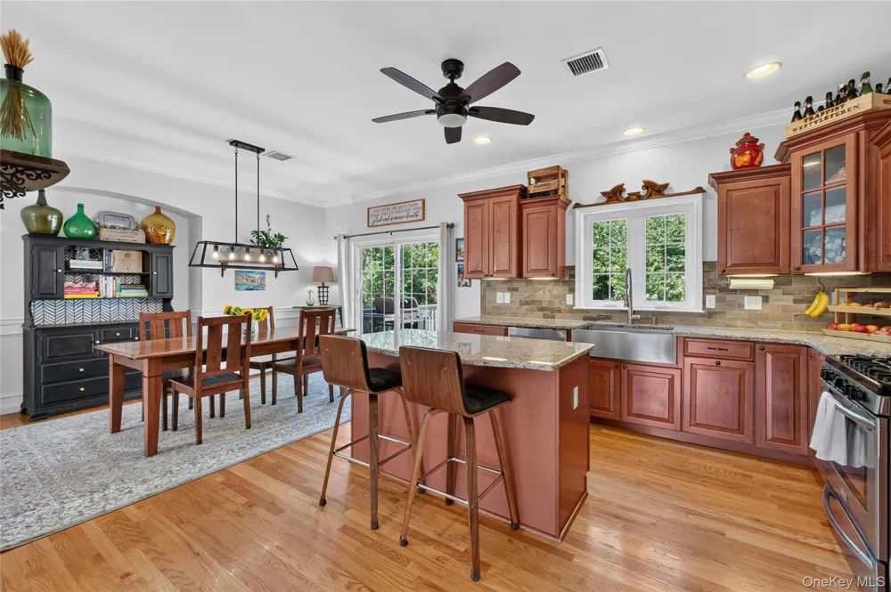 22 Ashley Court Salisbury Mills, NY 12577
