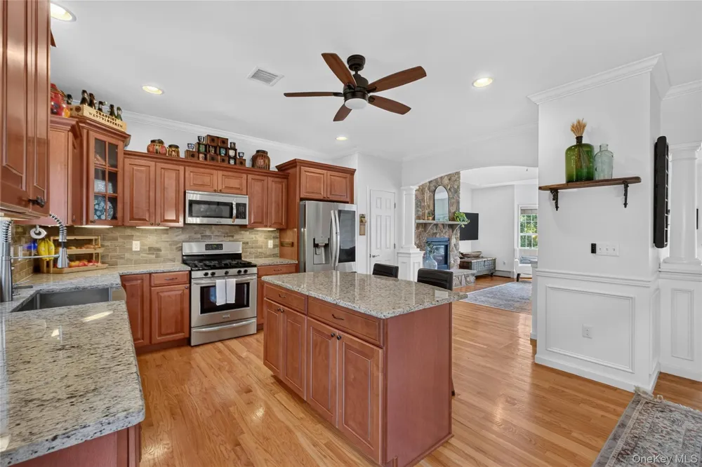 22 Ashley Court Salisbury Mills, NY 12577