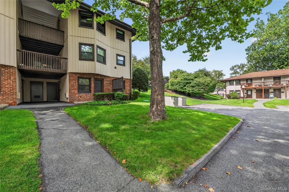 3 Hampton Court #B Yorktown Heights, NY 10598