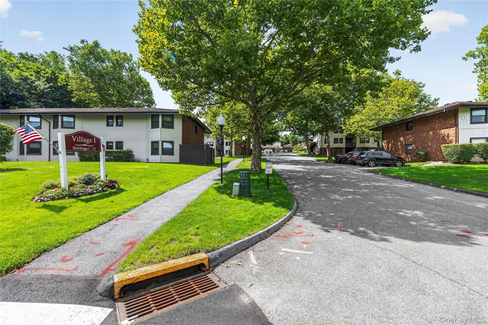3 Hampton Court #B Yorktown Heights, NY 10598