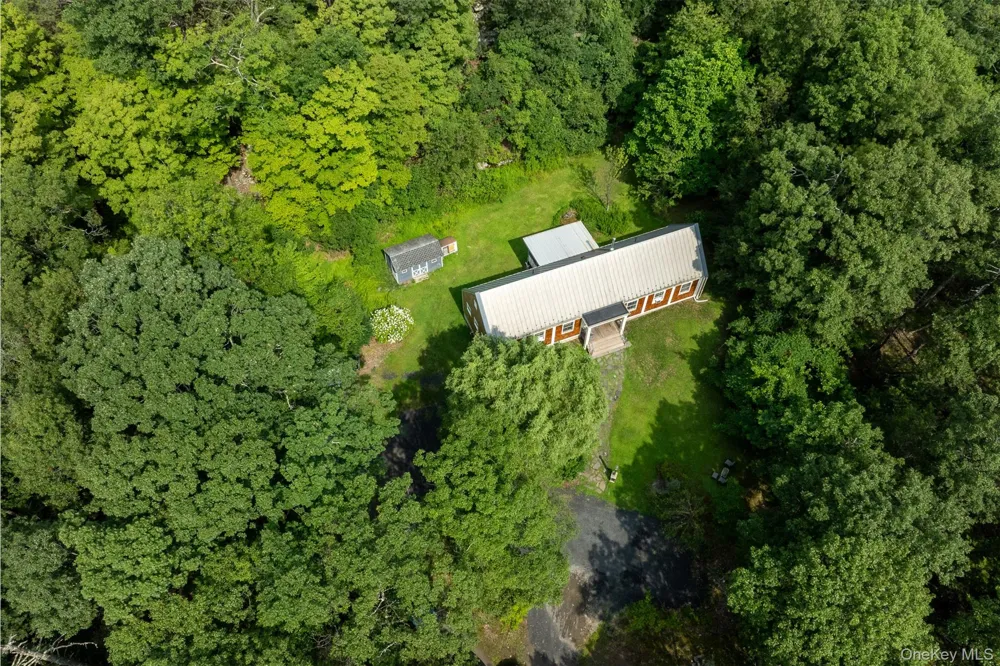248 Stoll Road Saugerties, NY 12477