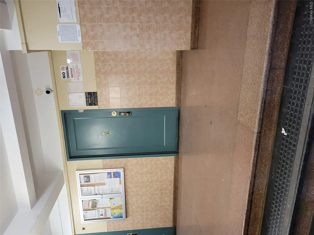 1503 Metropolitan Avenue #2F Bronx, NY 10462