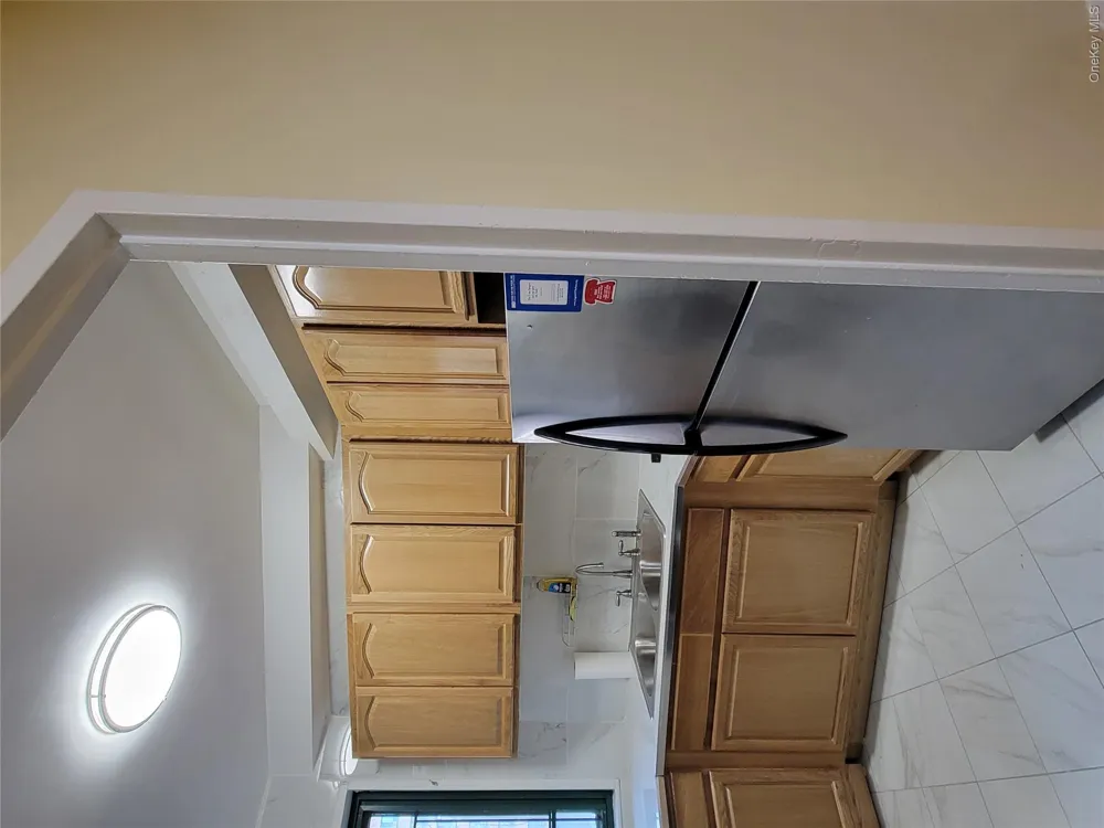 1503 Metropolitan Avenue #2F Bronx, NY 10462