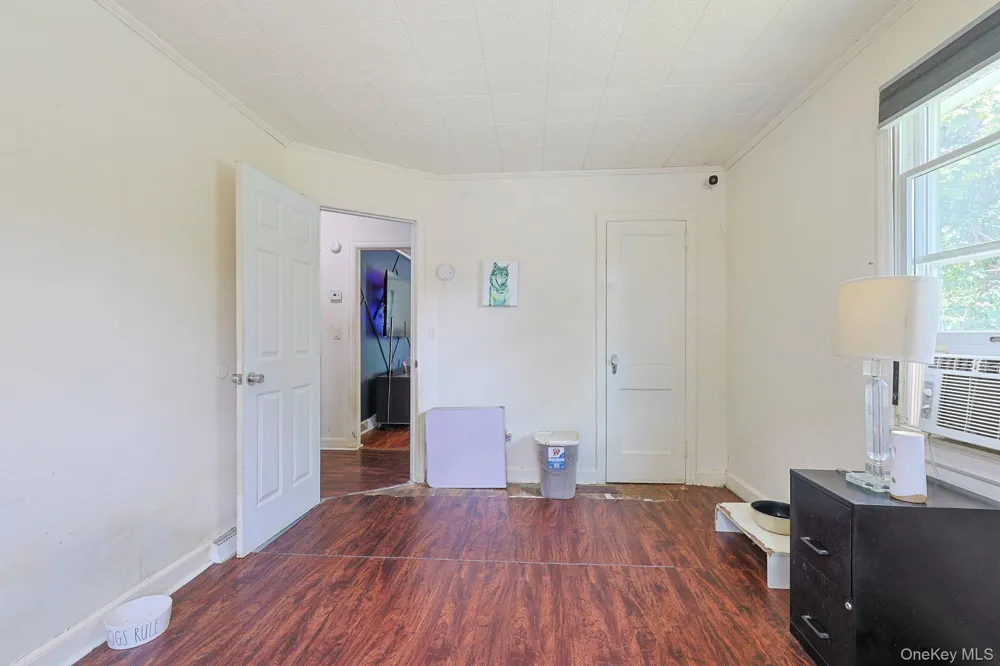 16 Clove Road Salisbury Mills, NY 12577