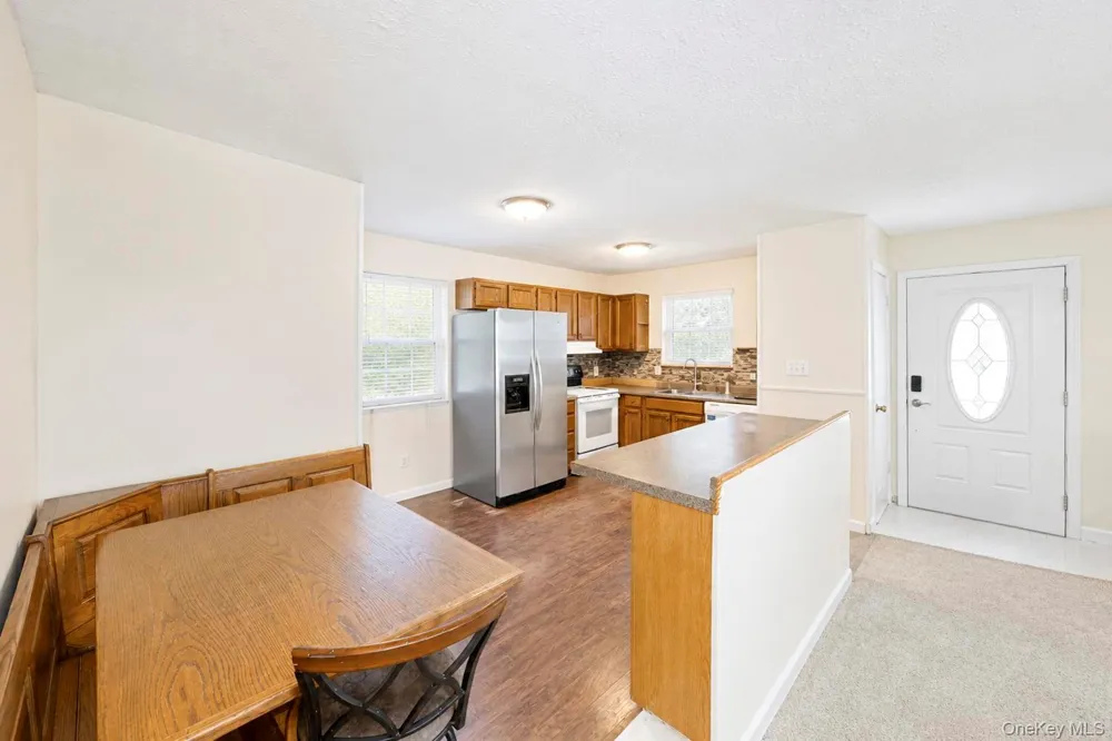 166 Auborn Avenue Shirley, NY 11967