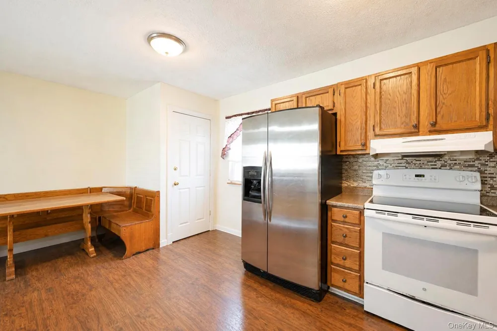 166 Auborn Avenue Shirley, NY 11967
