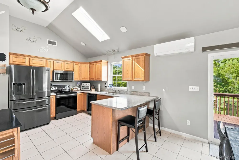16 Rosio Lane Modena, NY 12548