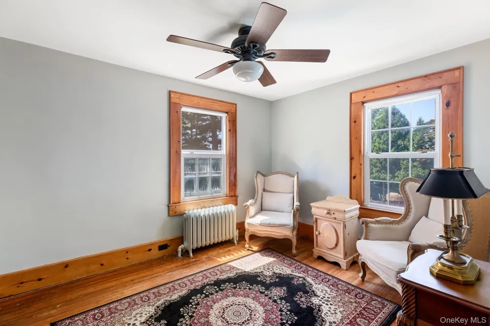 22 Ketewamoke Avenue Babylon, NY 11702