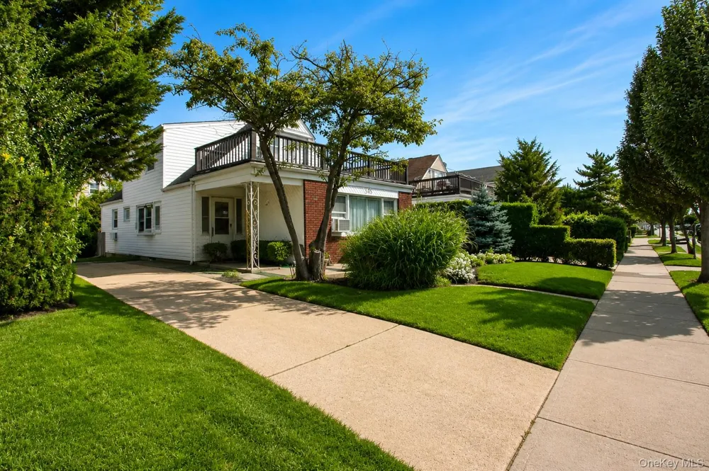 545 E Park Avenue Long Beach, NY 11561