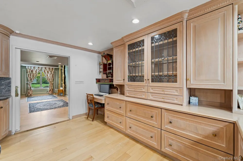 171 S Kensington Avenue Rockville Centre, NY 11570